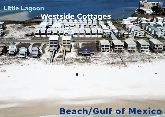 West Side #oo Holiday home *